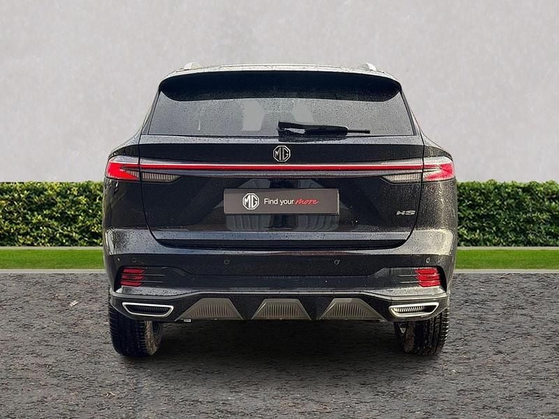New MG HS Trophy 2026 Black SUV