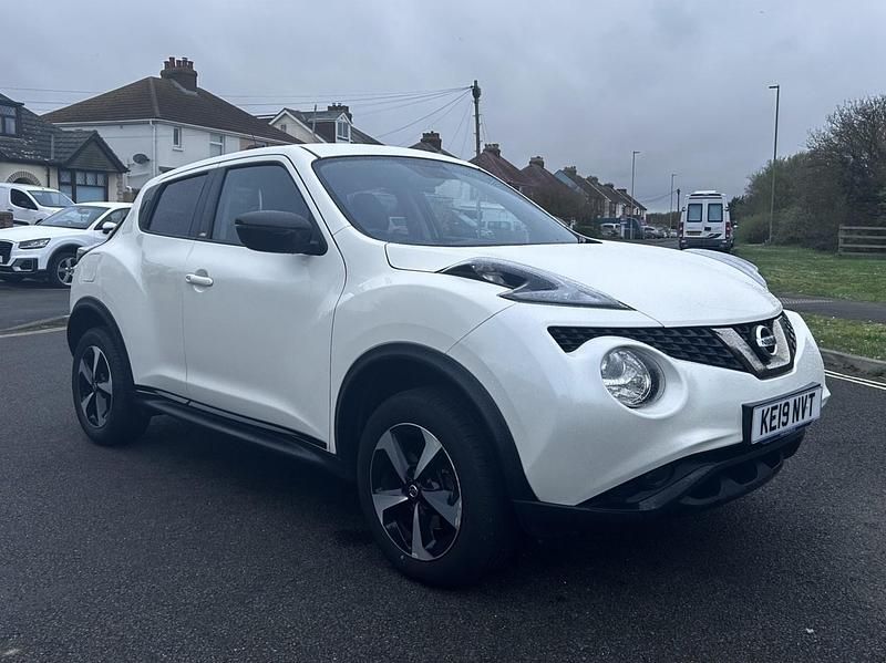 Used Nissan Juke 112 HP (82 kW) 2019 White SUV