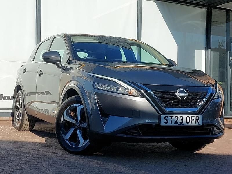 Grey Used 2023 Nissan Qashqai Acenta Premium SUV | £21,998 (Good price) - Image 1/4