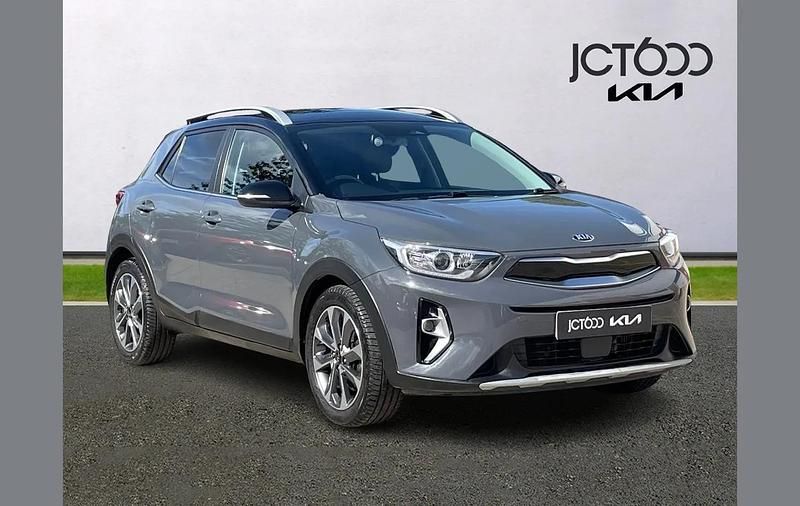Grey Used 2021 Kia Stonic 4 SUV | £13,016 (Good price) - Image 1/4