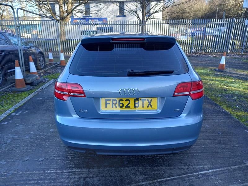 Used Audi A3 Sport 105 HP (77 kW) 2013 Blue Hatchback