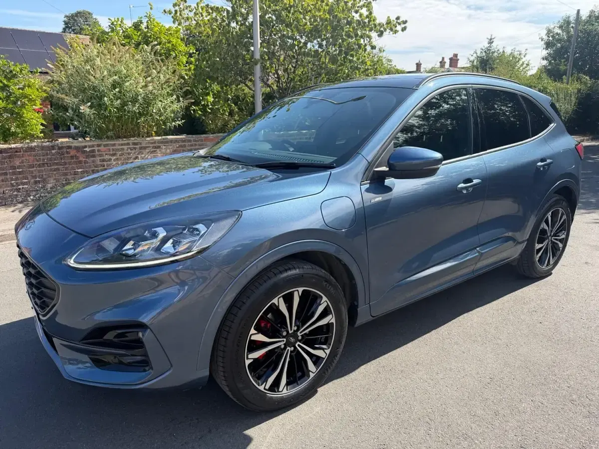 Used Ford Kuga ST-Line X 225 HP (165 kW) 2023 Blue SUV