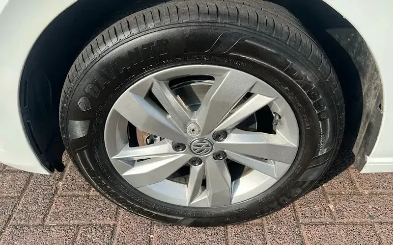 Used VW Polo SE 65 HP (47 kW) 2019 Silver Hatchback