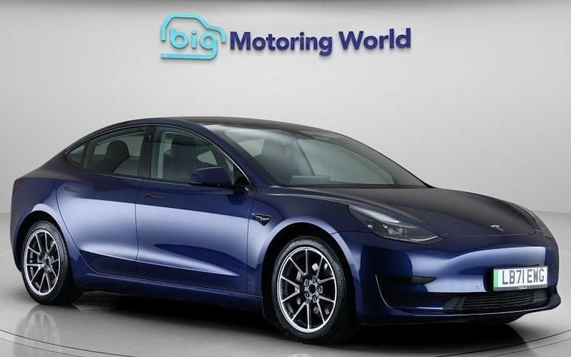 Used Tesla Model 3 Standard Range 208 kW (283 HP) 2021 Blue Sedan