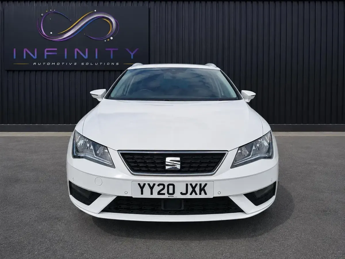 Used Seat Leon SE Dynamic 2020 White Estate