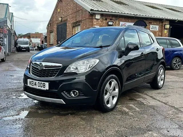 Used Vauxhall Mokka 140 HP (102 kW) 2014 Black SUV