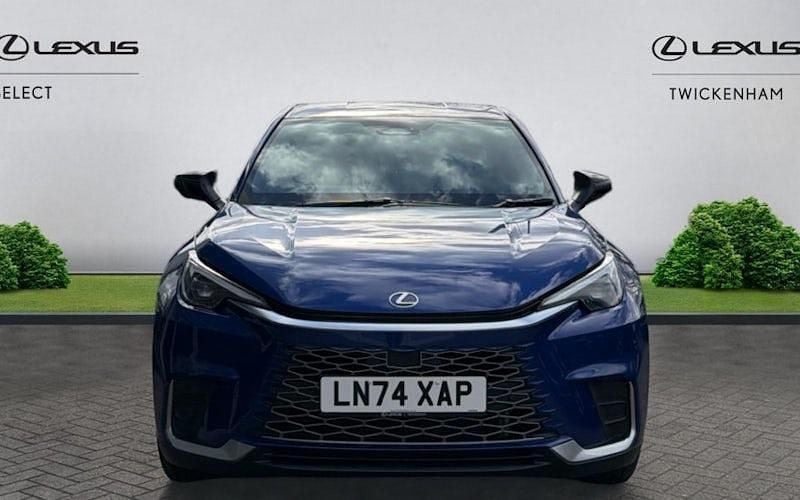 Used Lexus LBX 136 HP (100 kW) 2026 SUV