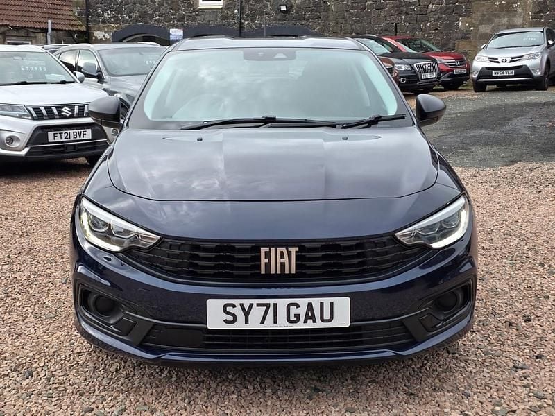 Used Fiat Tipo 99 HP (72 kW) 2021 Blue Hatchback