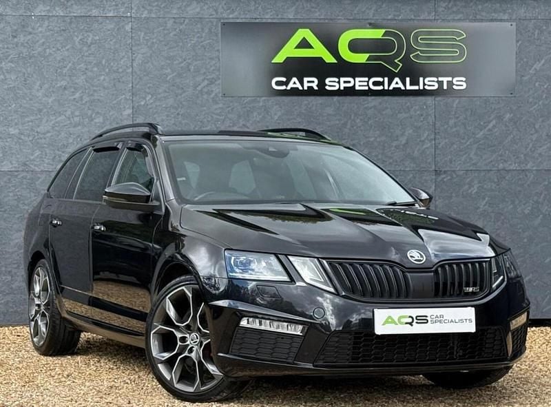 Black Used 2017 Skoda Octavia vRS Estate | £13,995 (Fair price) - Image 1/4