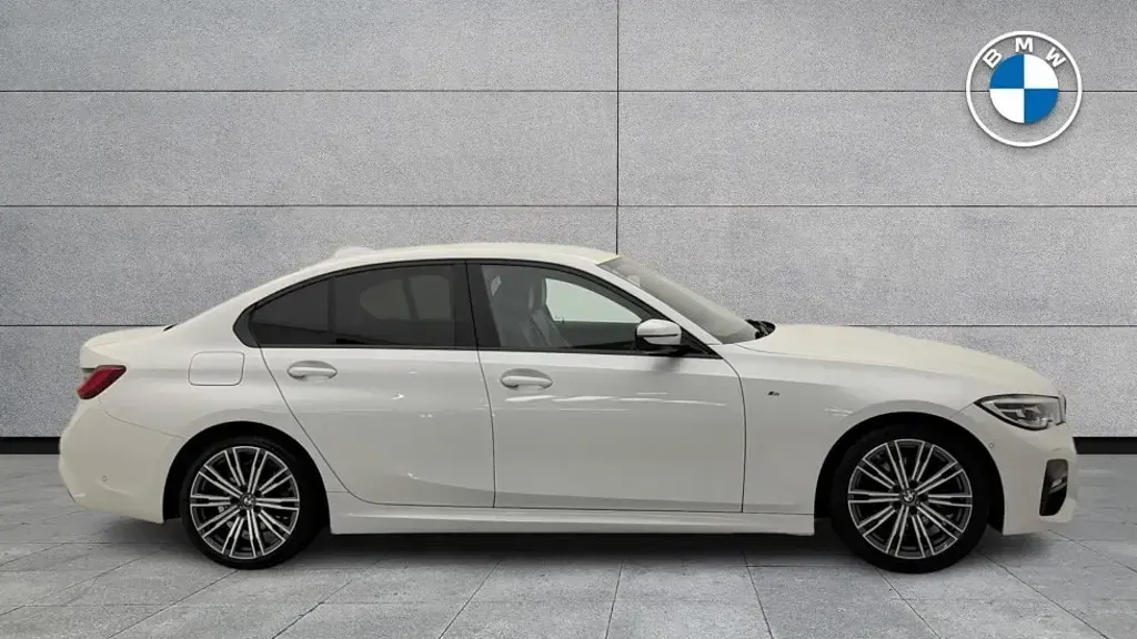 Used BMW 320 M Sport 181 HP (133 kW) 2020 White Sedan