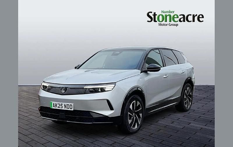 Used Vauxhall Grandland 156 kW (213 HP) 2025 Grey SUV