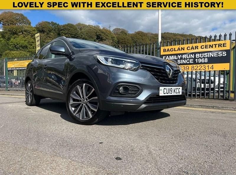 Grey Used 2019 Renault Kadjar Iconic SUV | £11,495 (Fair price) - Image 1/4