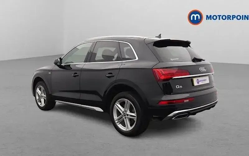 Used Audi Q5 S-Line 204 HP (150 kW) 2024 SUV
