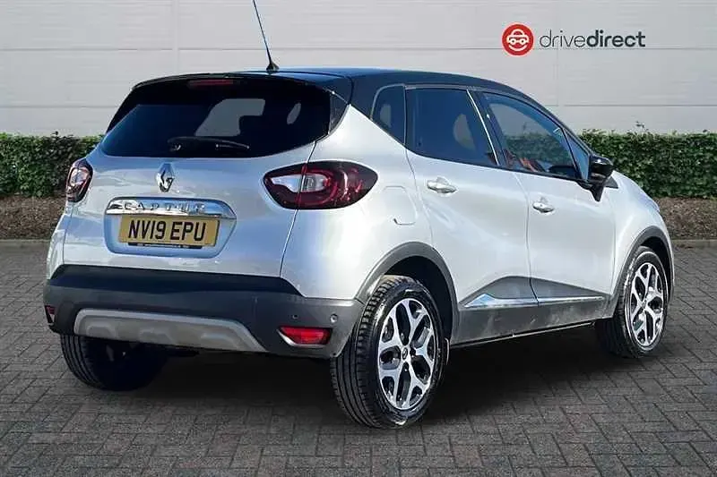 Second-hand Renault Captur GT-Line 90 CP (66 kW) 2019 Negru SUV