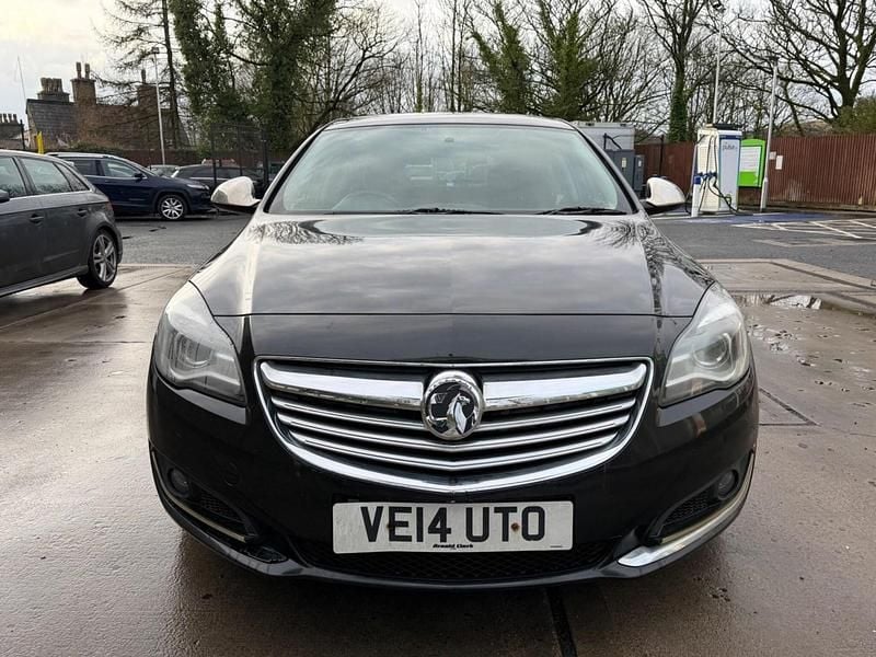 Used Vauxhall Insignia SRi 163 HP (119 kW) 2014 Black Hatchback