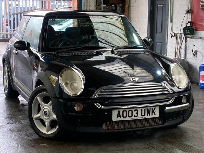 Black Used 2003 Mini Cooper Hatch Hatchback | £899 - Image 1/4