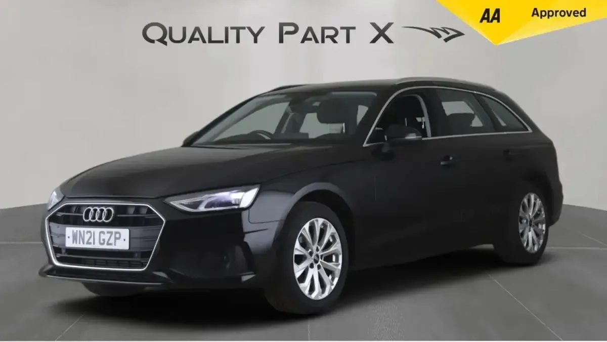 Używany Audi A4 Comfort 150 KM (110 kW) 2021 Czarny Kombi