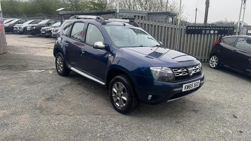 Used Dacia Duster Lauréate 110 HP (80 kW) 2015 Blue SUV