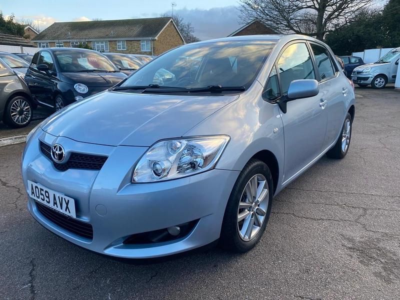 Blue Used 2009 Toyota Auris Hatchback | £4,695 (Fair price) - Image 1/4