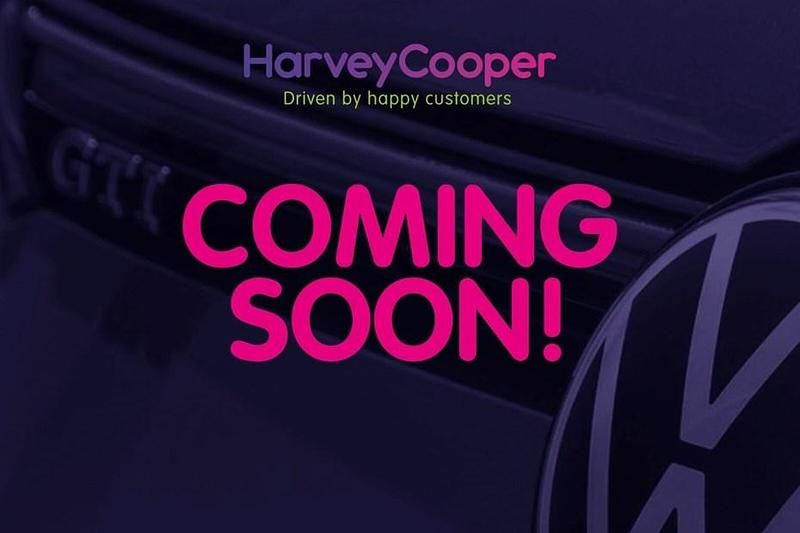 Grey Used 2016 Subaru Outback Premium Estate | £13,990 (Expensive) - Image 1/1