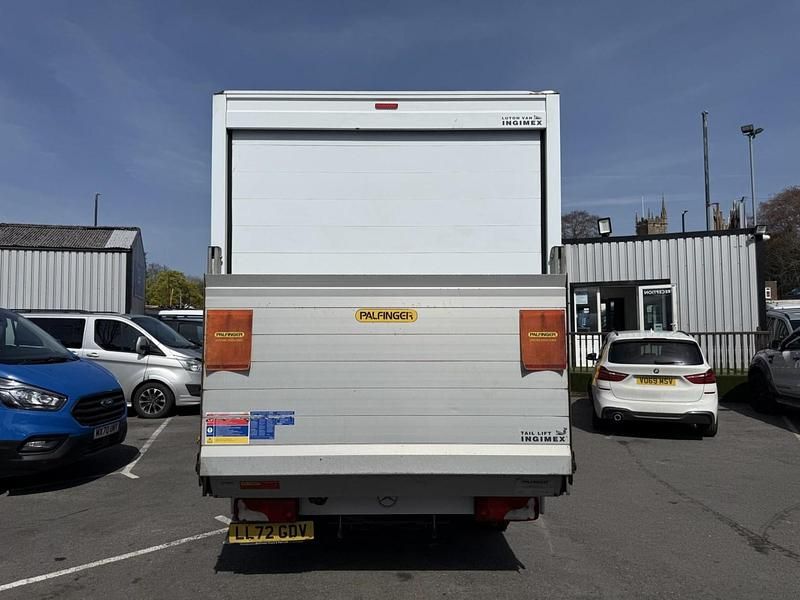 Begagnad Mercedes Sprinter Progressive 2022 Vit Van