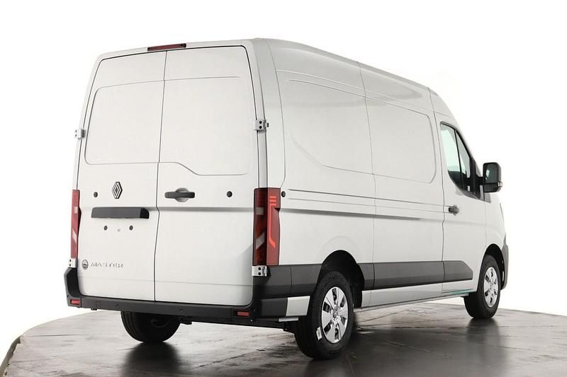 New Renault Master 2026 Grey MPV
