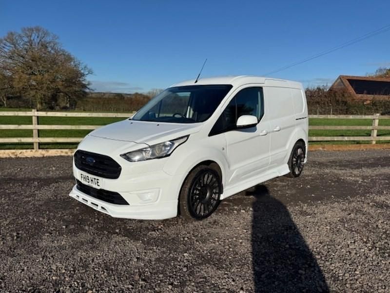 Used Ford Transit Connect Sport 75 HP (55 kW) 2019 White MPV