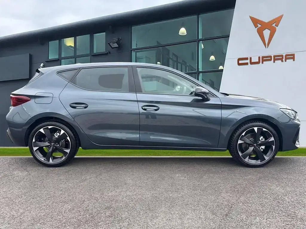 New Cupra Leon 150 HP (110 kW) 2026 Grey Hatchback