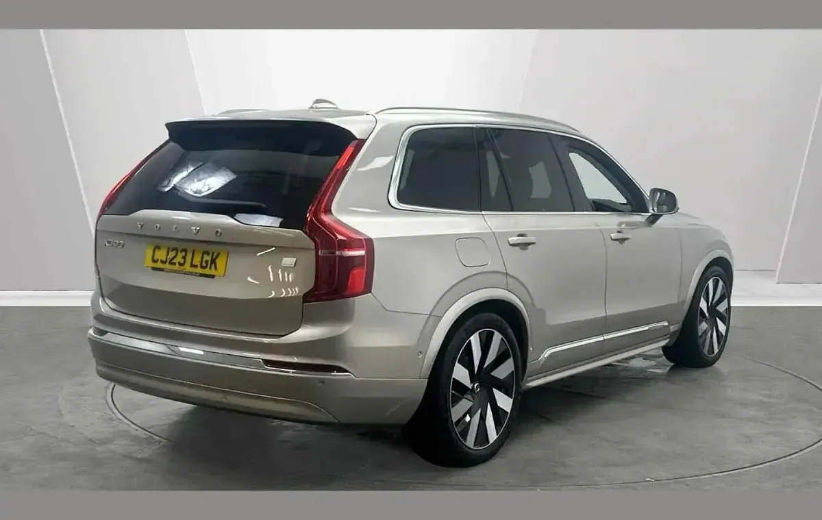 Used Volvo XC90 Ultimate 449 HP (330 kW) 2023 Grey SUV