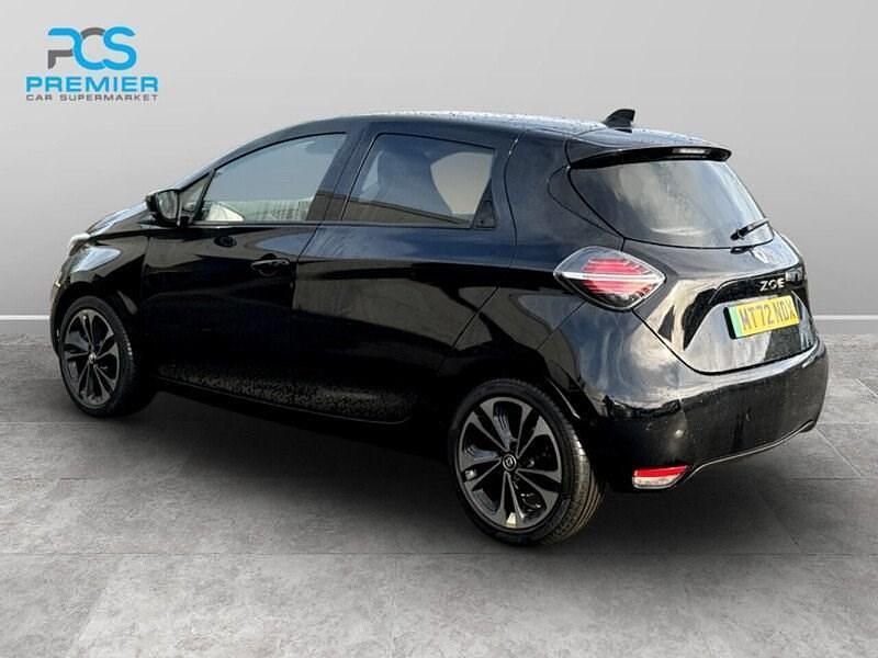 Used Renault Zoe Iconic 100 kW (136 HP) 2023 Black Hatchback
