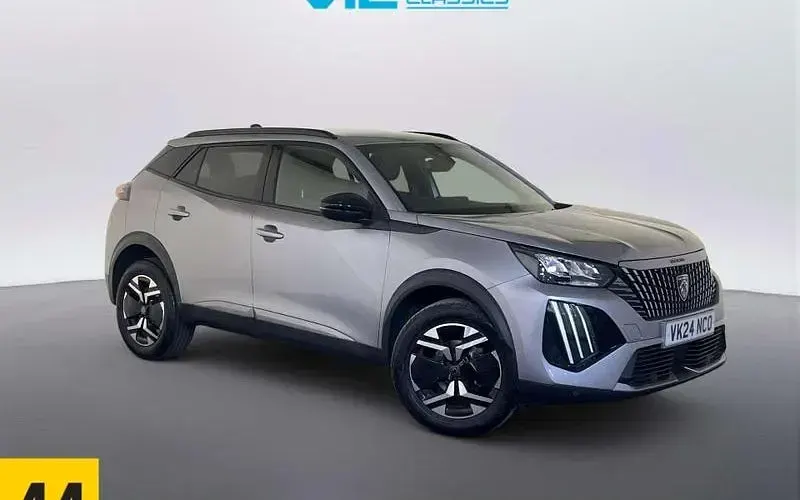 Used Peugeot 2008 Allure 101 HP (74 kW) 2024 SUV