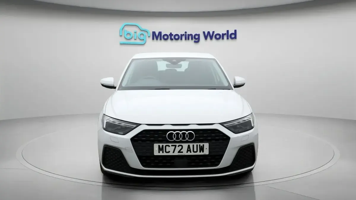 Begagnad Audi A1 2023 Vit SUV