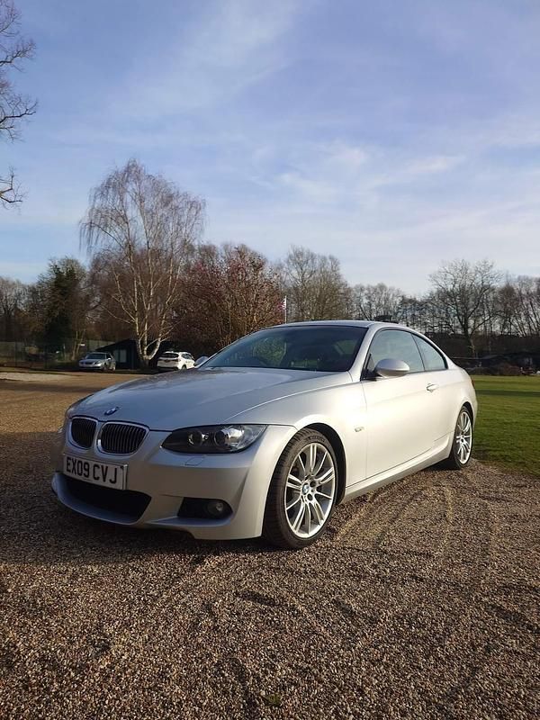 Silver Used 2009 BMW 330 M Sport Coupe | £5,500 (Super price) - Image 1/4
