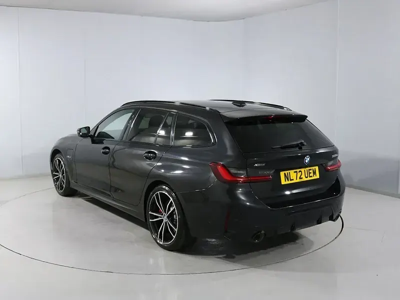 Used BMW 330e M Sport 292 HP (214 kW) 2022 Black Estate