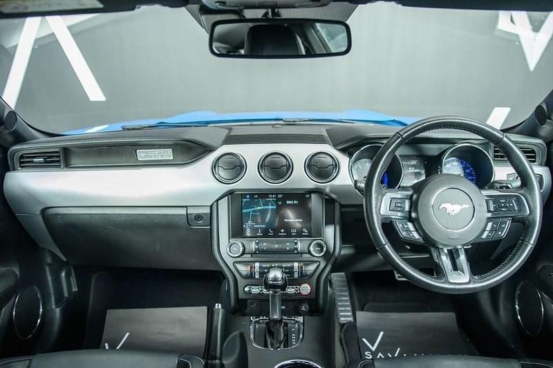 Used Ford Mustang Fastback 317 HP (233 kW) 2017 Blue Coupe