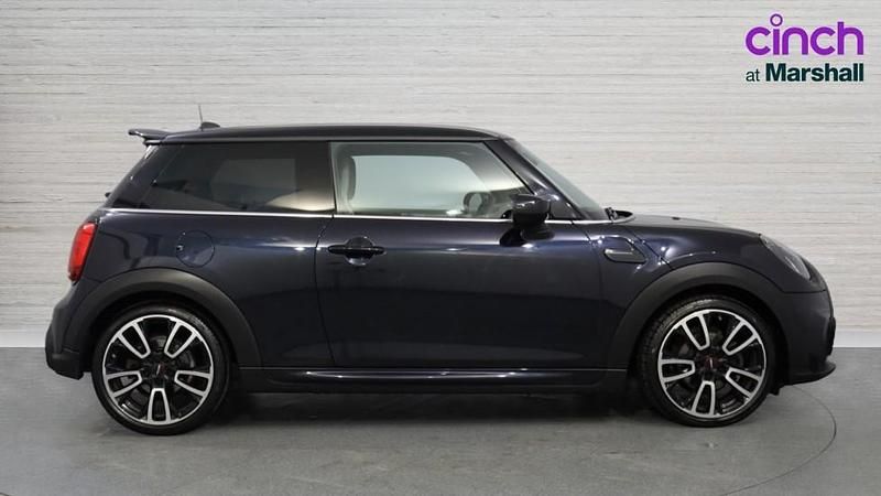 Used Mini Cooper Sport 136 HP (100 kW) 2022 Blue & black Hatchback