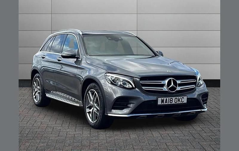 Used Mercedes GLC250 AMG Line Premium 207 HP (152 kW) 2018 Grey SUV