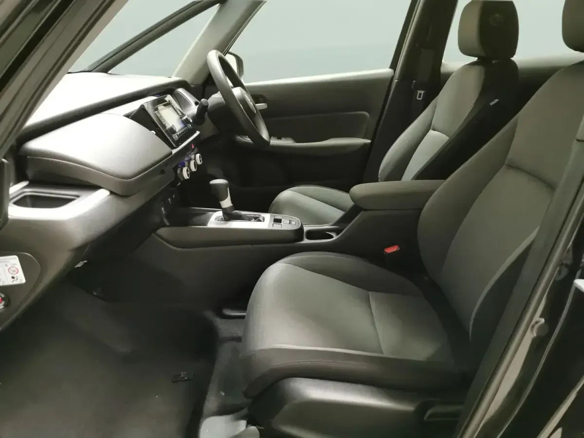 Usado Honda Jazz Hybrid 109 HP (80 kW) 2022 Preto Citadino