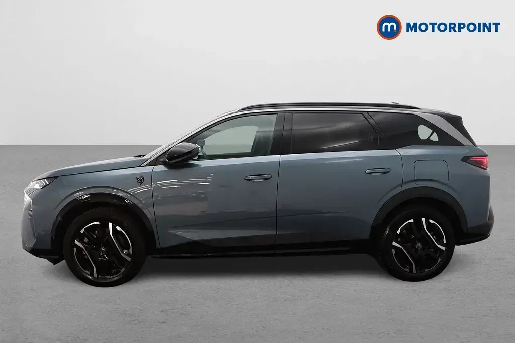 Used Peugeot 5008 GTi 156 kW (213 HP) 2026 Blue SUV