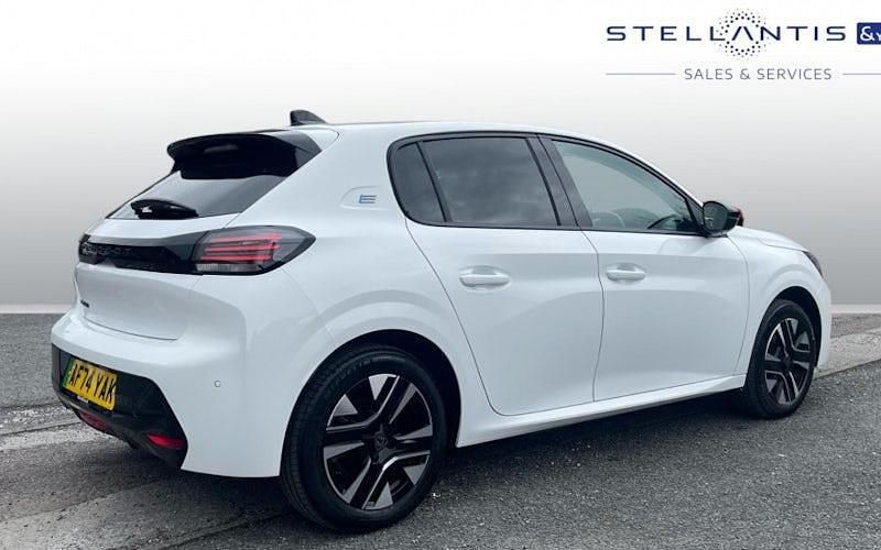 Used Peugeot e-208 Allure 100 kW (136 HP) 2026 Hatchback