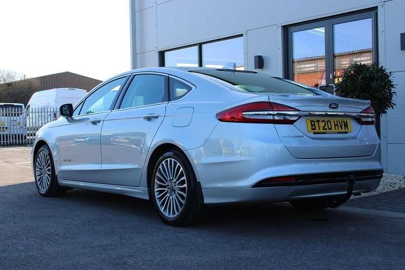 Used Ford Mondeo Titanium 187 HP (137 kW) 2020 Silver Sedan