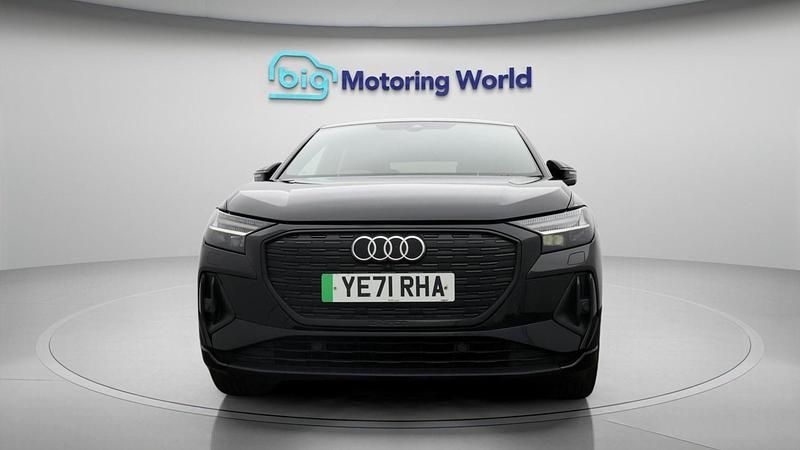 Used Audi Q4 e-tron 150 kW (204 HP) 2021 Black SUV