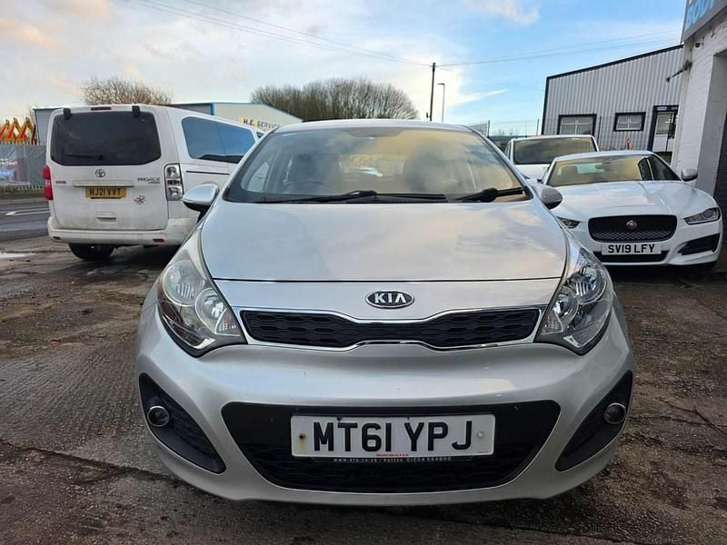 Used Kia Rio 2011 Silver Hatchback