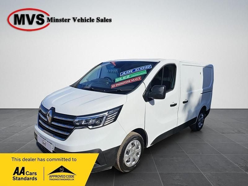 Used Renault Trafic Business 2022 White MPV