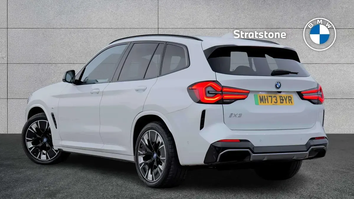 Used BMW iX3 M Sport 207 kW (282 HP) 2023 White SUV
