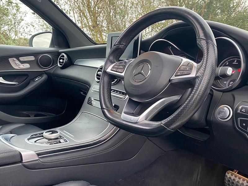 Used Mercedes GLC250 AMG Line Premium 2018 Diamond white Estate