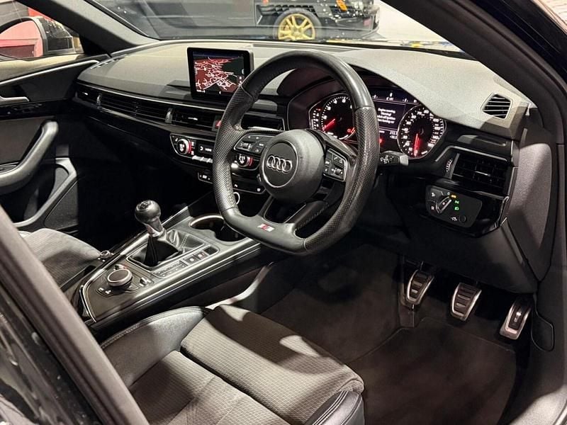 Used Audi A4 Black Edition 150 HP (110 kW) 2018 Black Sedan