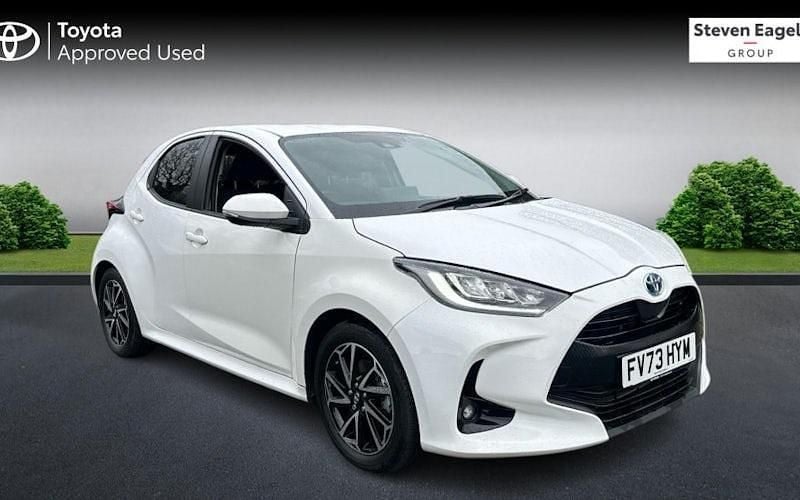 Used Toyota Yaris Hybrid Design 116 HP (85 kW) 2026 Hatchback