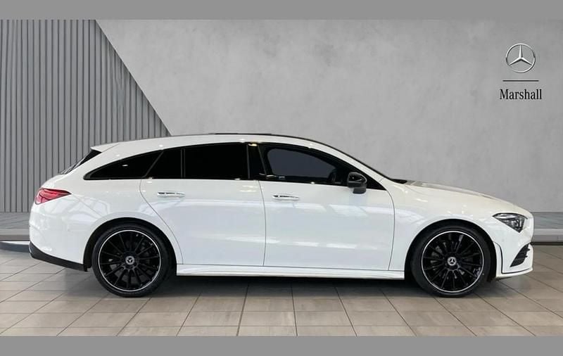 Used Mercedes CLA220 Shooting Brake AMG Line Premium Plus 187 HP (137 kW) 2023 White Estate