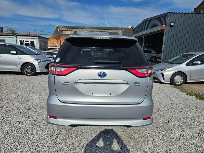 Used Toyota Estima Hybrid 2019 Silver MPV